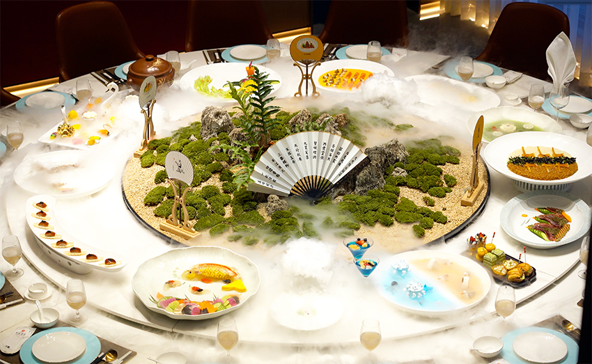 大觀樓長(zhǎng)聯(lián)宴。