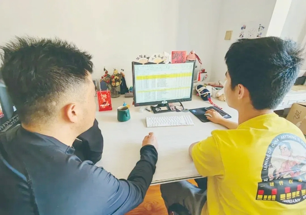 一起上課的畫(huà)面。北京航空航天大學(xué)供圖